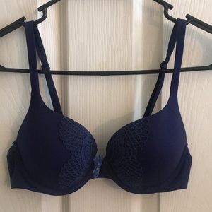 VS body by Victoria bra